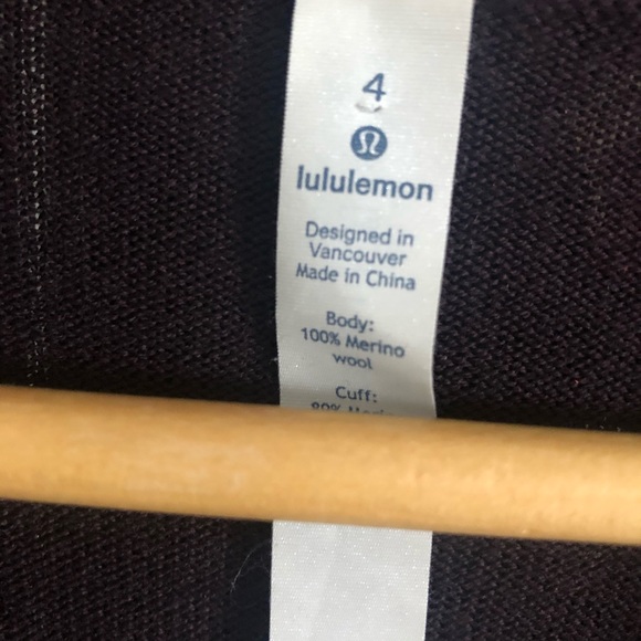 Lululemon Sit In Lotus Wrap - Picture 6 of 13